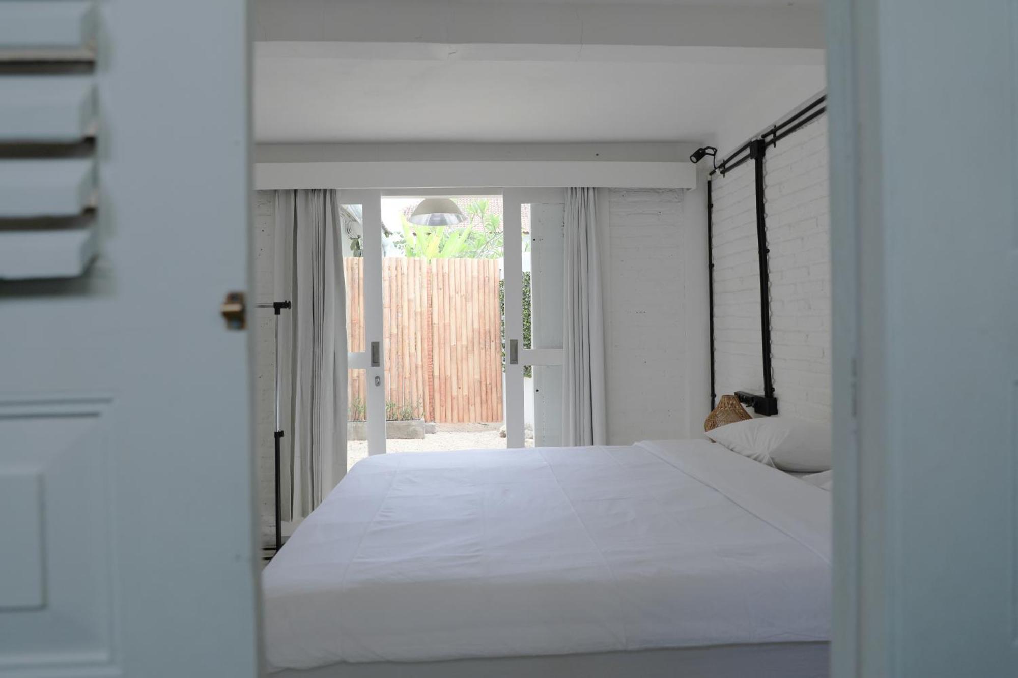 Bingin Bienvenue Guest House أُلُواتو المظهر الخارجي الصورة